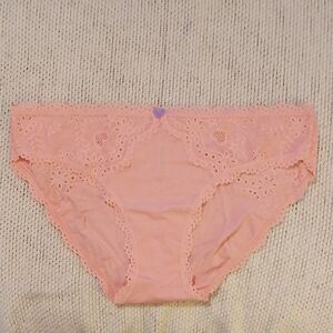 Victoria's Secret Peach Lace Panties